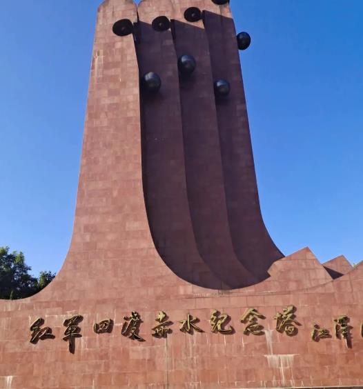 酱香之争：谁将问鼎茅台镇酱香王者宝座？看最新十大酱香酒厂排名！