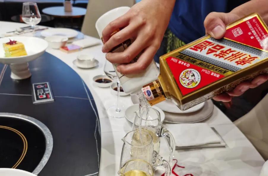 茅台镇酱香酒：正宗还是假冒伪劣？
